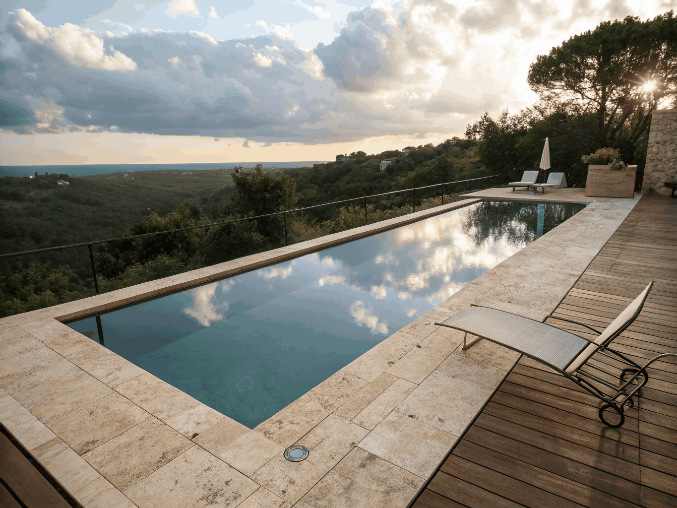 Main infinity pool view